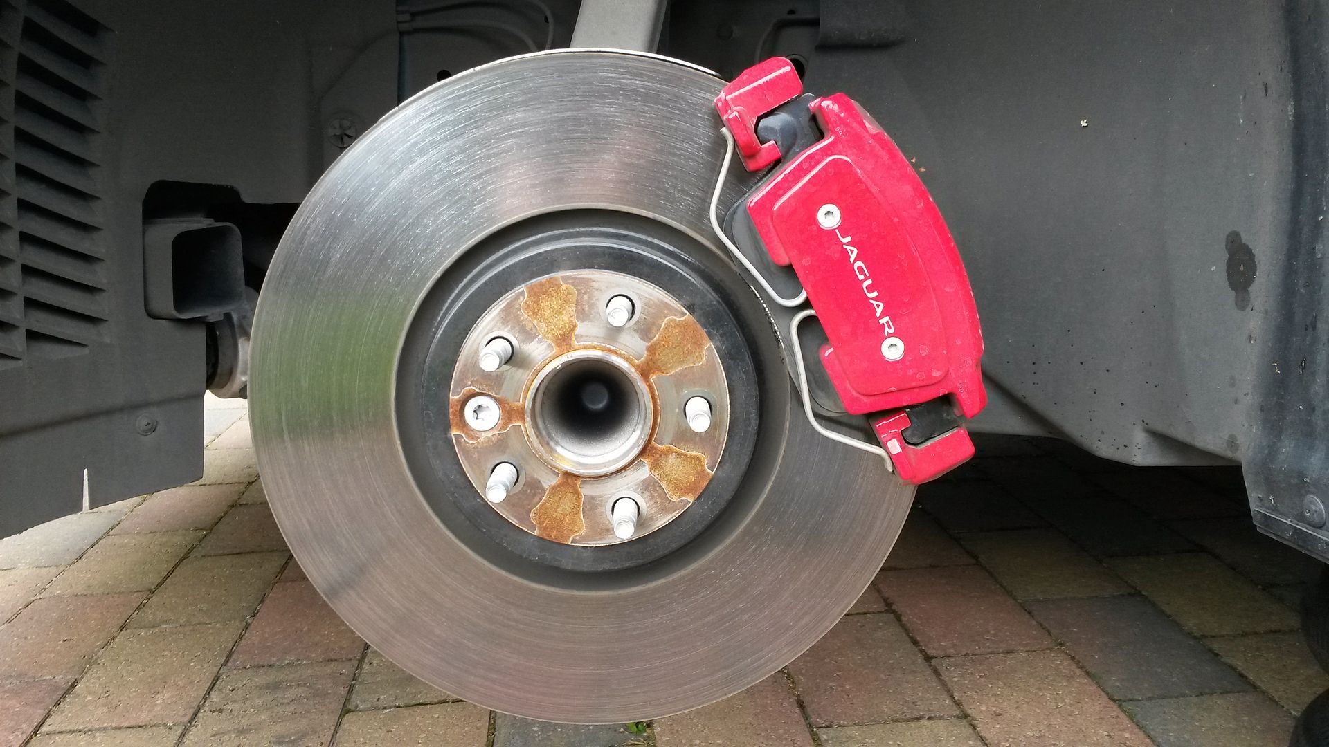 Painted the Brake Calipers Jaguar XE Forums